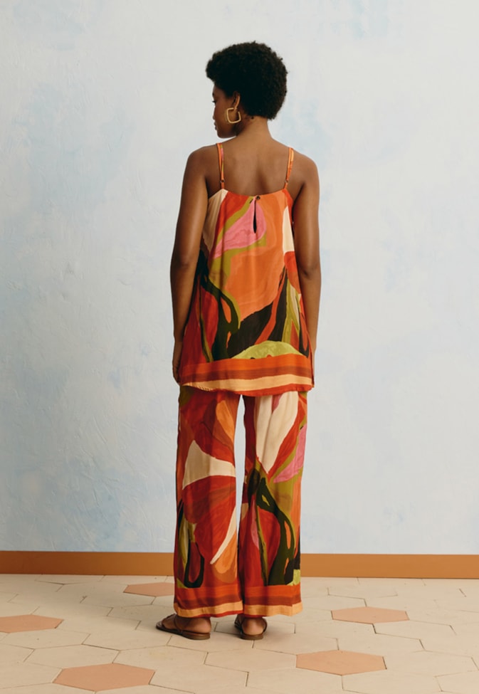 Calça Pantalona Estampada Latina