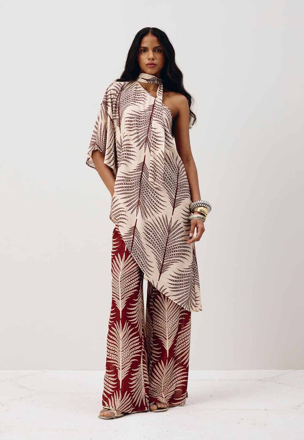 Calça Pantalona Estampada Palmas