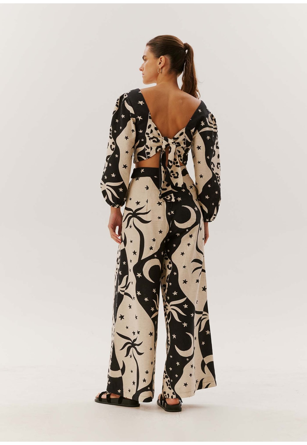 Calça Pantalona Estampada Savana