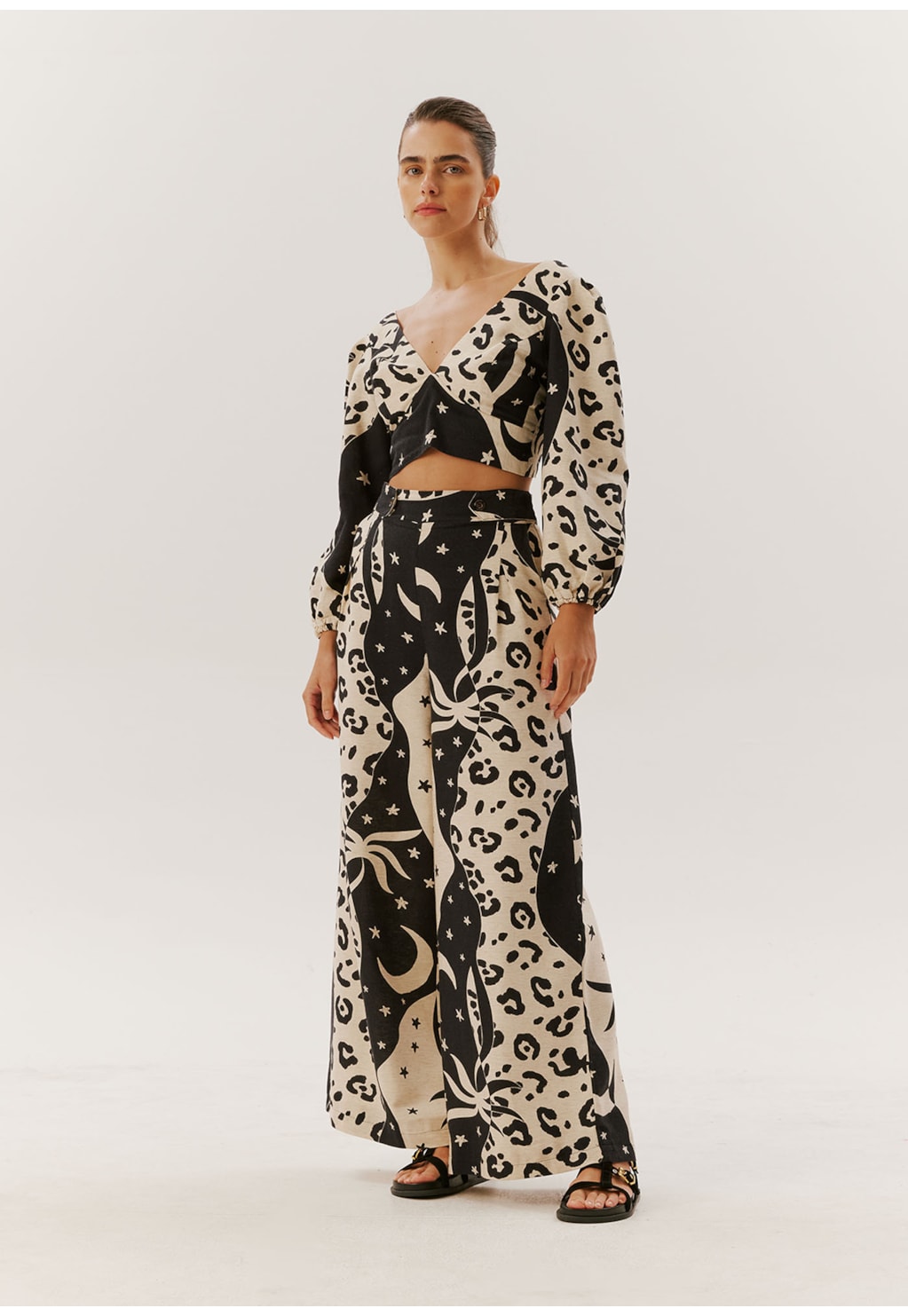 Calça Pantalona Estampada Savana