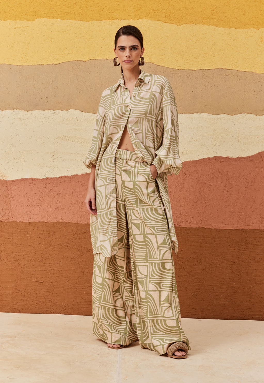 Calça Pantalona Estampada Tierras Altas