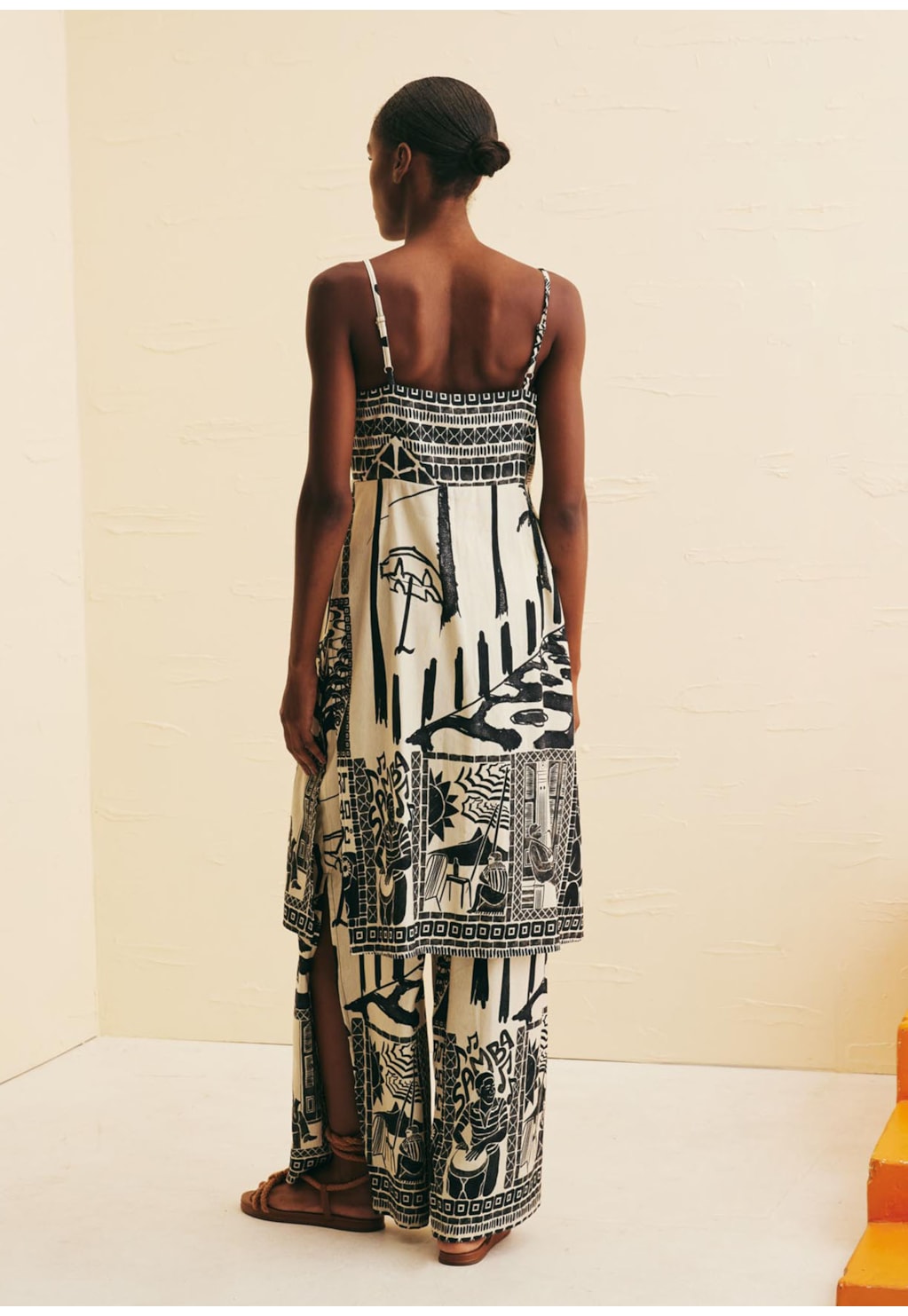 Calça Pantalona Fendas Estampada Rio