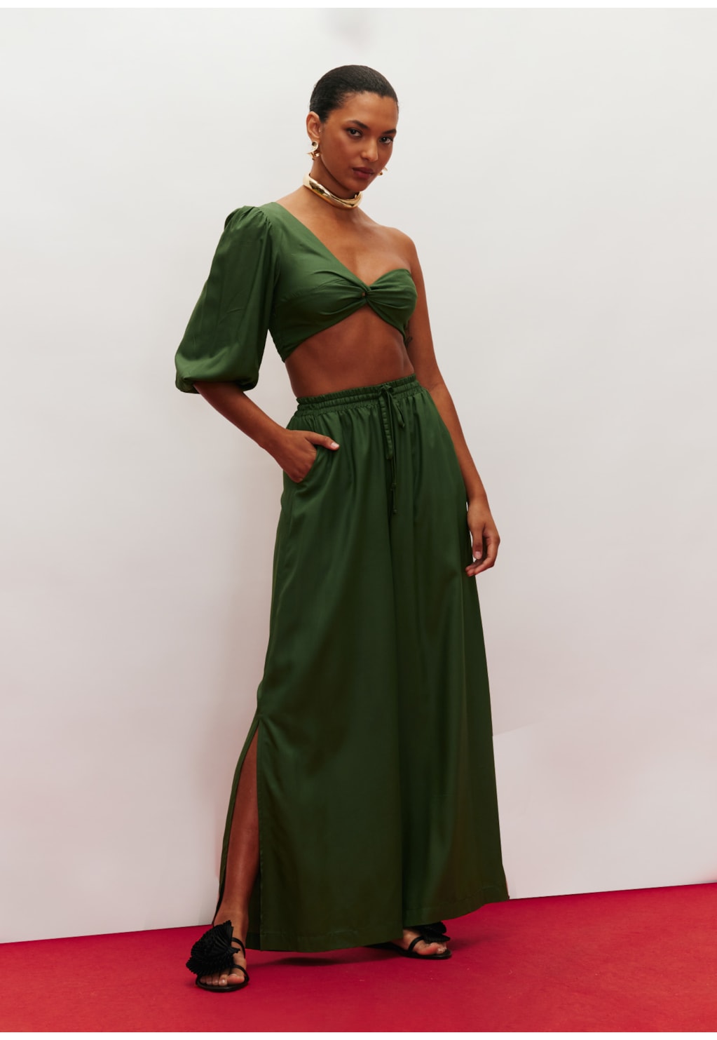 Calça Pantalona Fendas Laterais