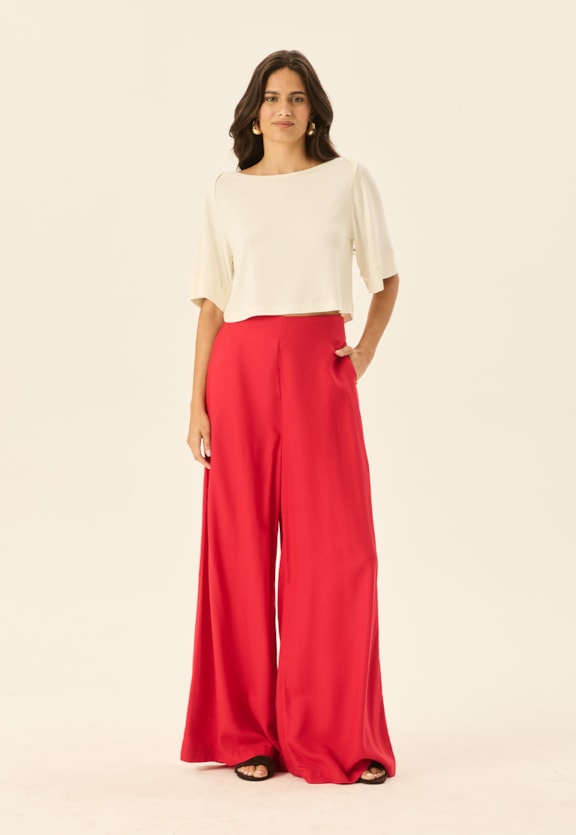 Calça Pantalona Lisa Vista Frontal