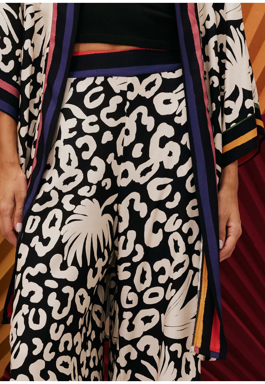 Calça Pantalona Pala Estampada Maracatú