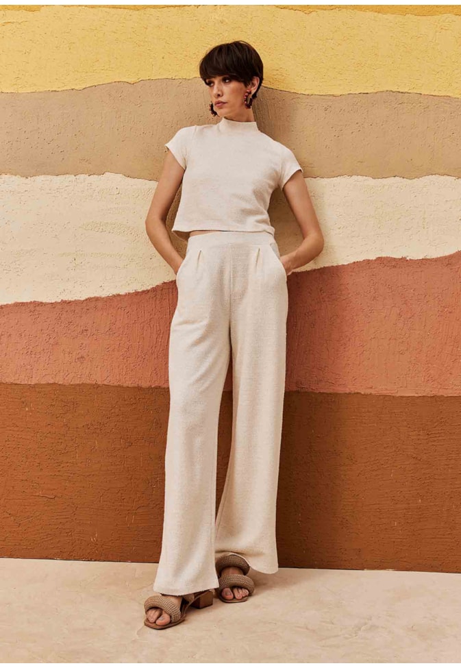 Calça Pantalona Pregas