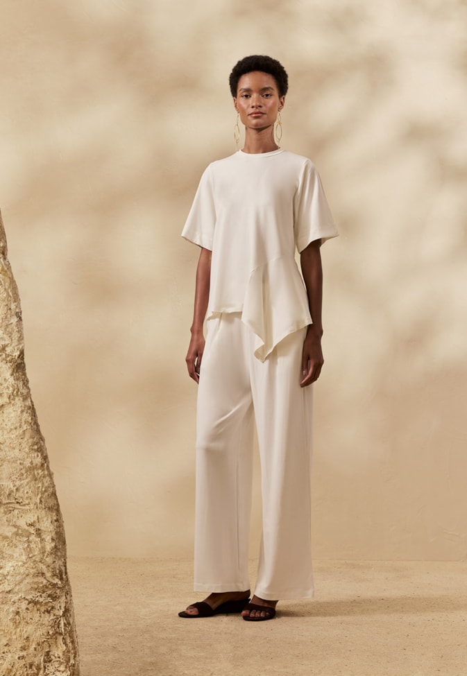 Calça Pantalona Pregas Lisa