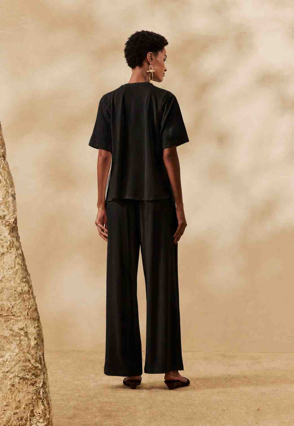 Calça Pantalona Pregas Lisa