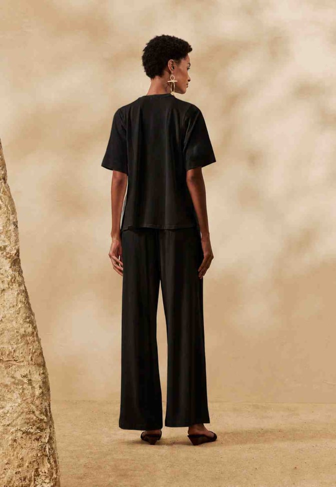 Calça Pantalona Pregas Lisa