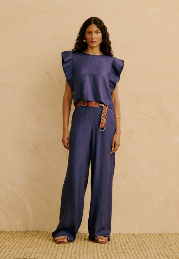 Calça Reta Cós Lisa Vista Frontal