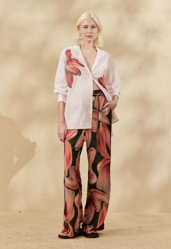 Calça Reta Estampada Follaje Vista Frontal