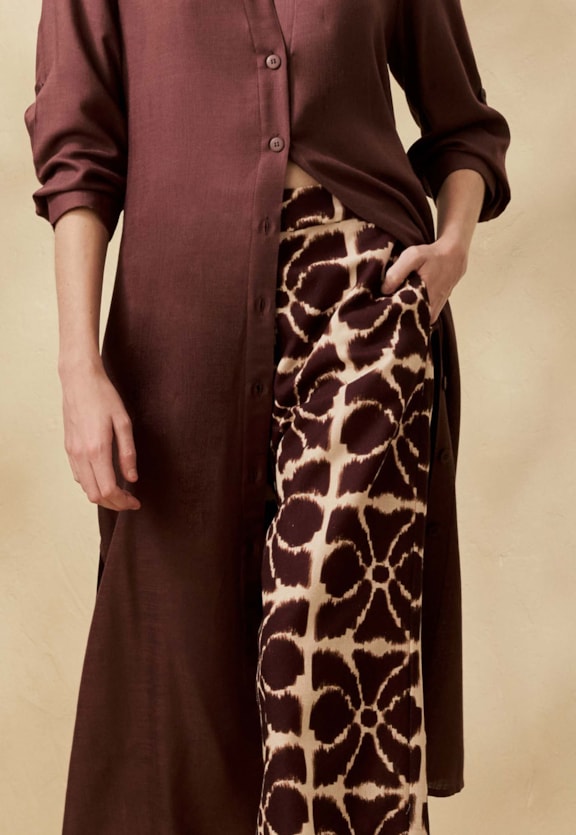 Calça Reta Estampada Misti Vista Traseira