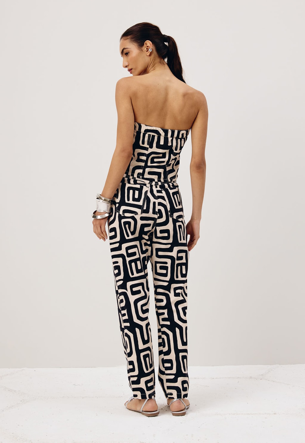 Calça Sarja Cós Transpassado Estampada Yala Preto