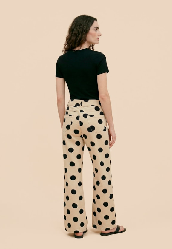 Calça Sarja Flare Estampada Poá Amora  Vista Traseira