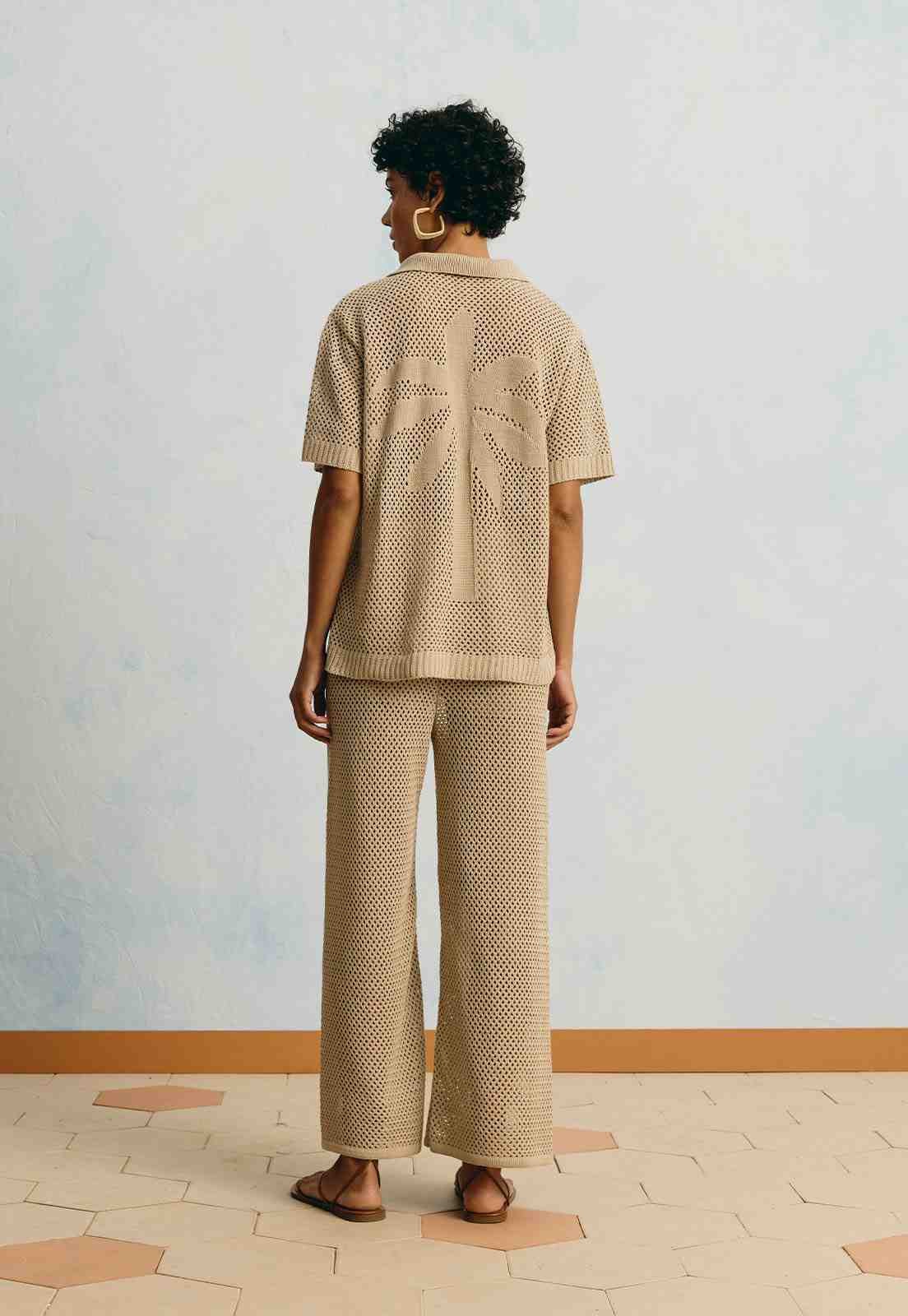 Calça Tricot Jacquard Coqueiro Vista Traseira