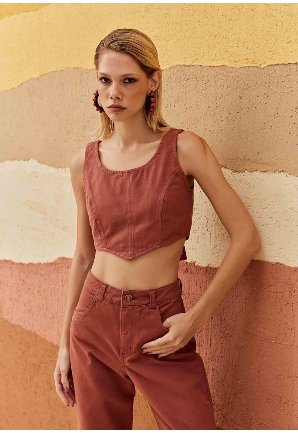 Calça Wide Leg Sarja