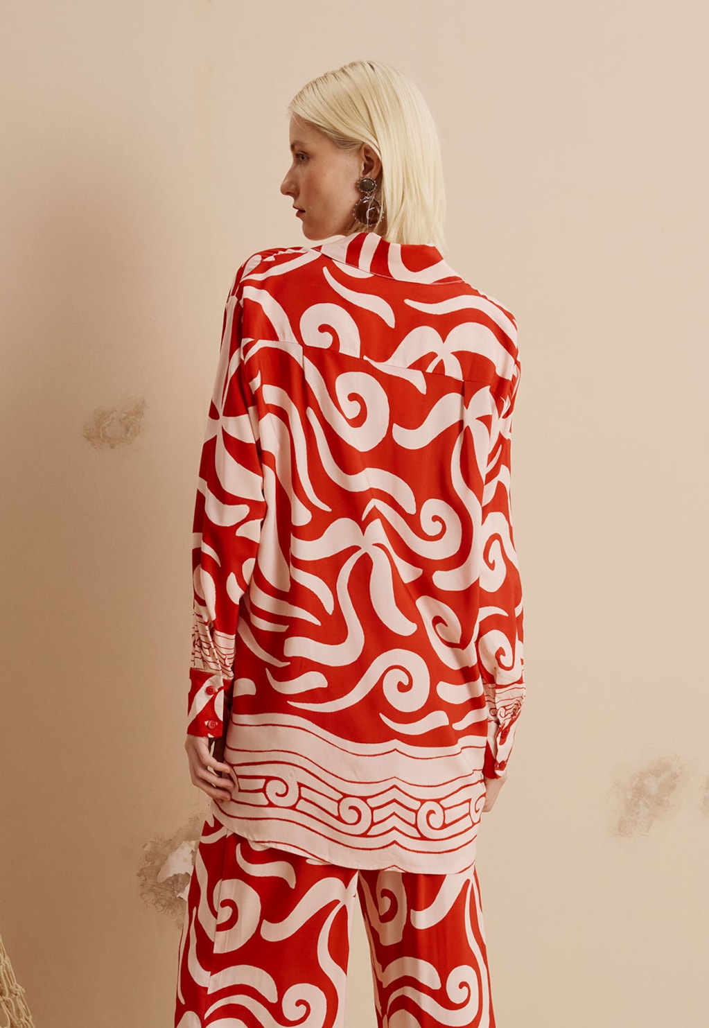 Camisa Alongada Estampada Pororoca