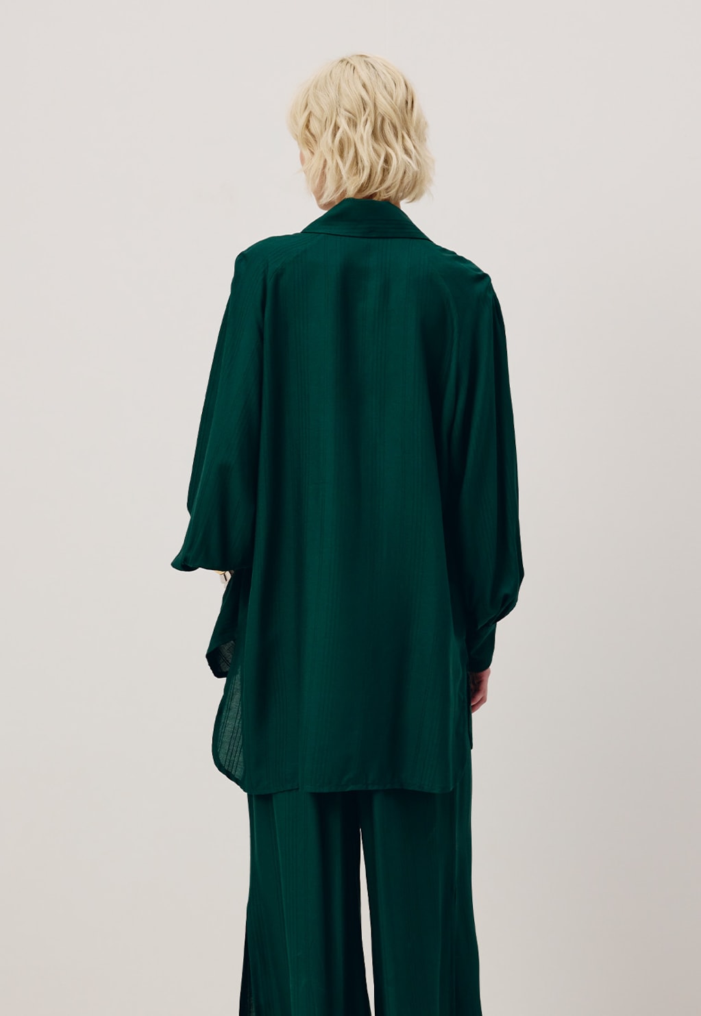 Camisa Alongada Raglan Botões