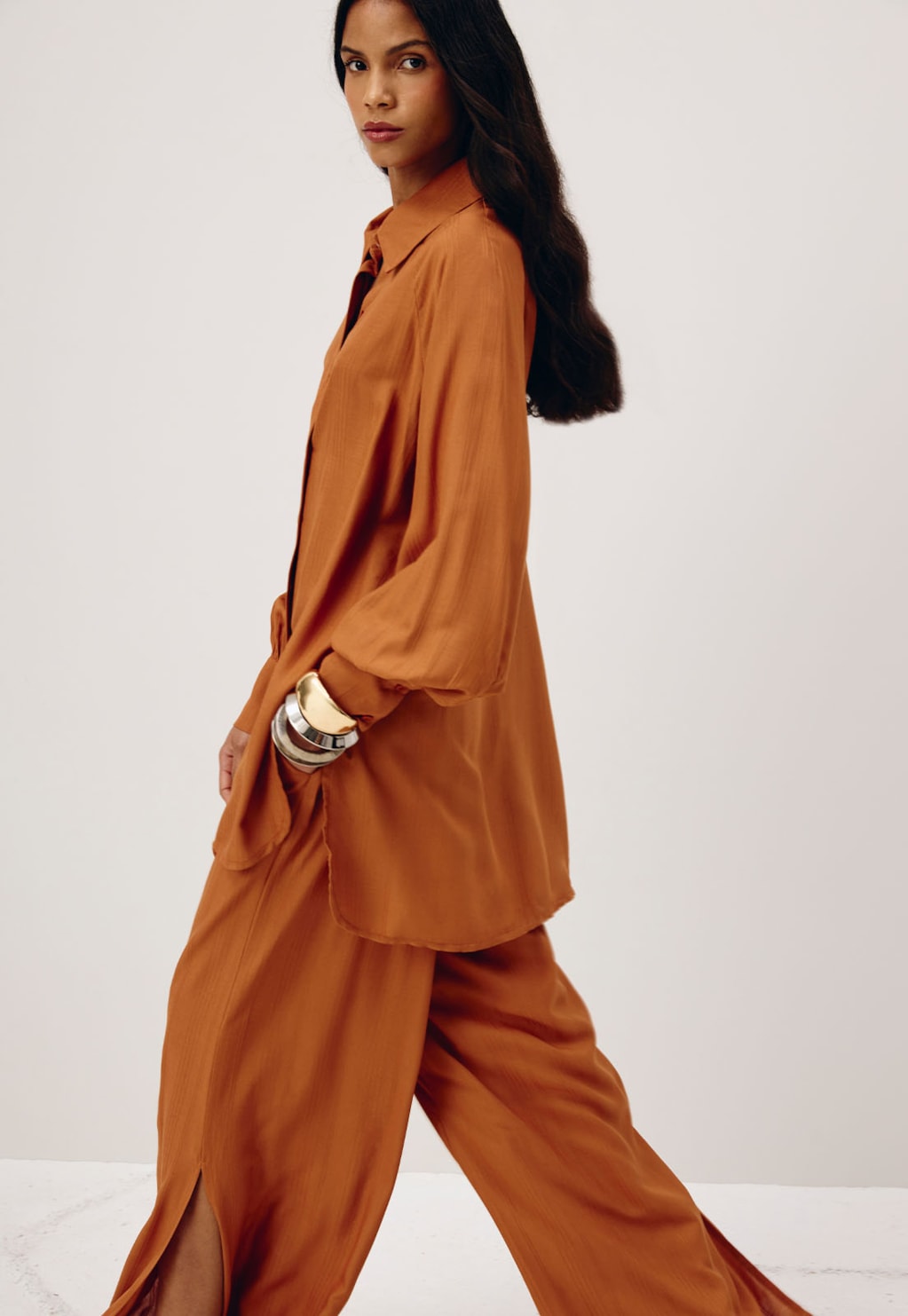 Camisa Alongada Raglan Botões