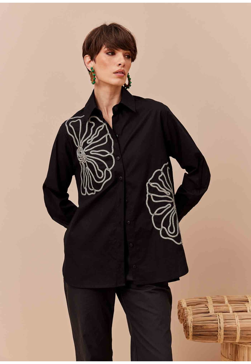Camisa Bordado Flor Corda