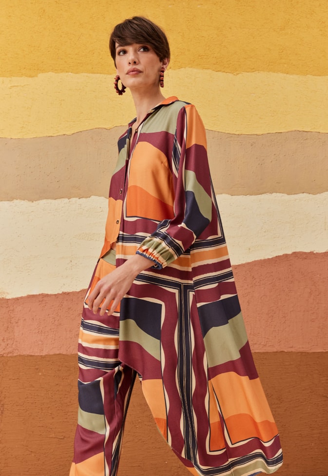 Camisa Com Pontas Cascata Estampada Hornocal