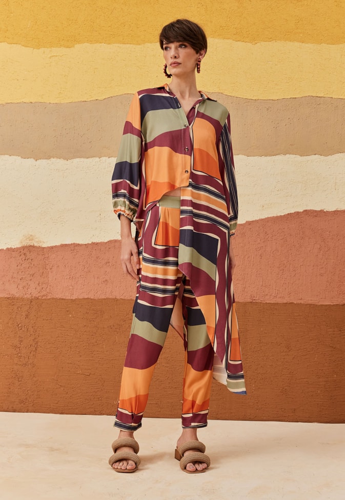 Camisa Com Pontas Cascata Estampada Hornocal