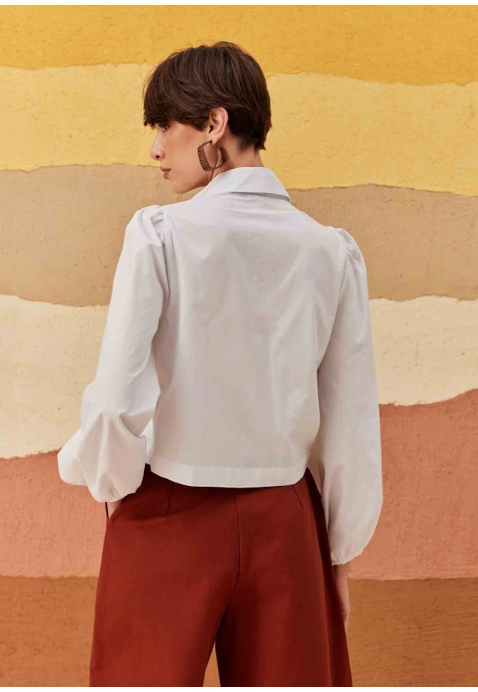 Camisa Cropped Alongada Manga Longa