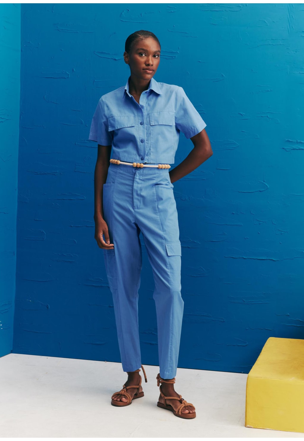 Camisa Cropped Bolsos