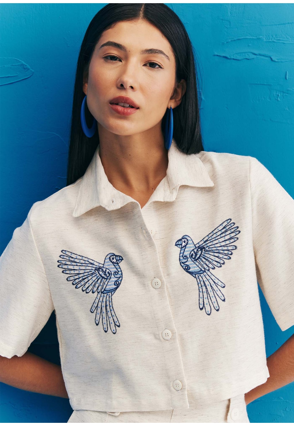 Camisa Cropped Bordado Pássaros