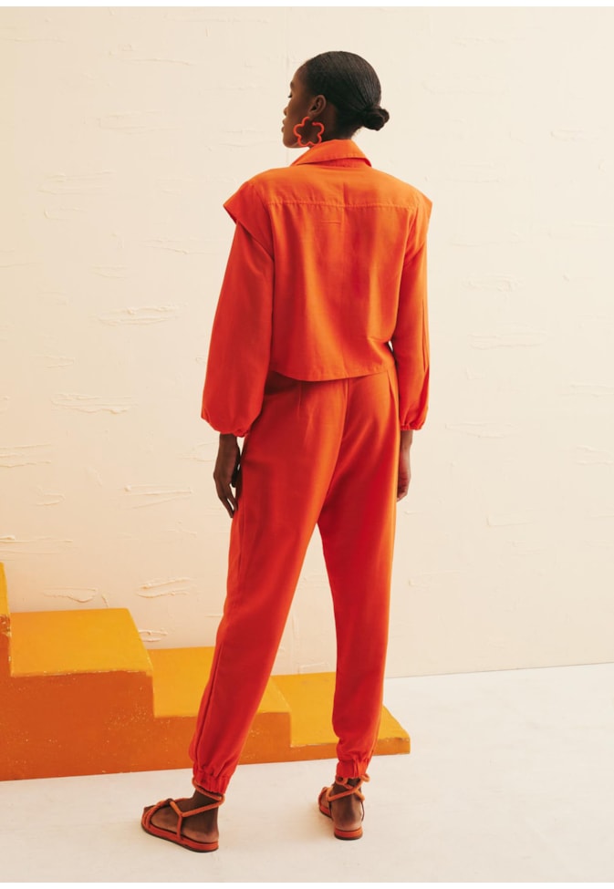 Camisa Cropped Detalhe Ombro