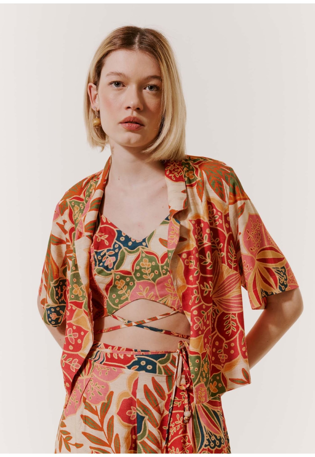 Camisa Cropped Estampada Bohemia