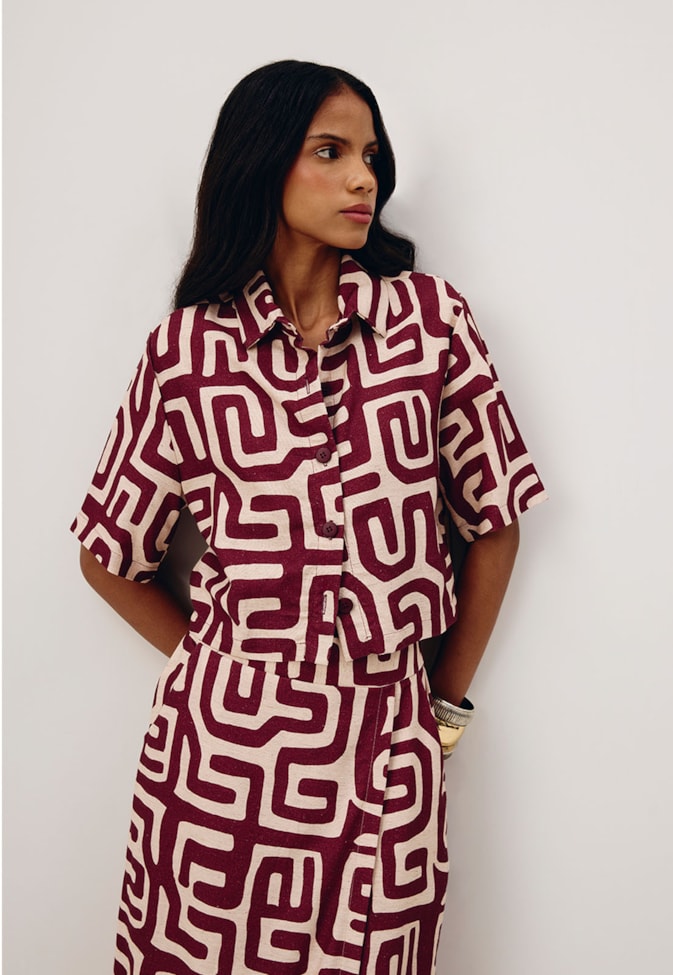 Camisa Cropped Estampada Yala Vermelho