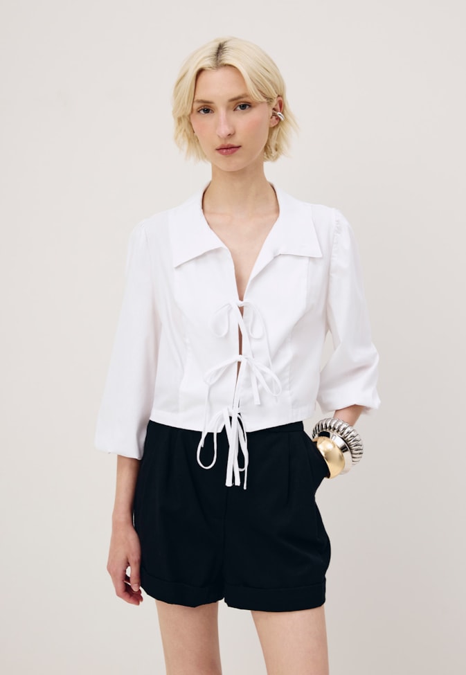 Camisa Cropped Lacinhos