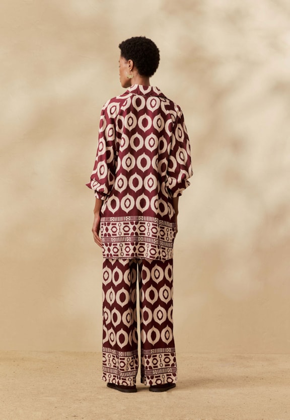 Camisa Estampada Cacau Peruano Vista Traseira