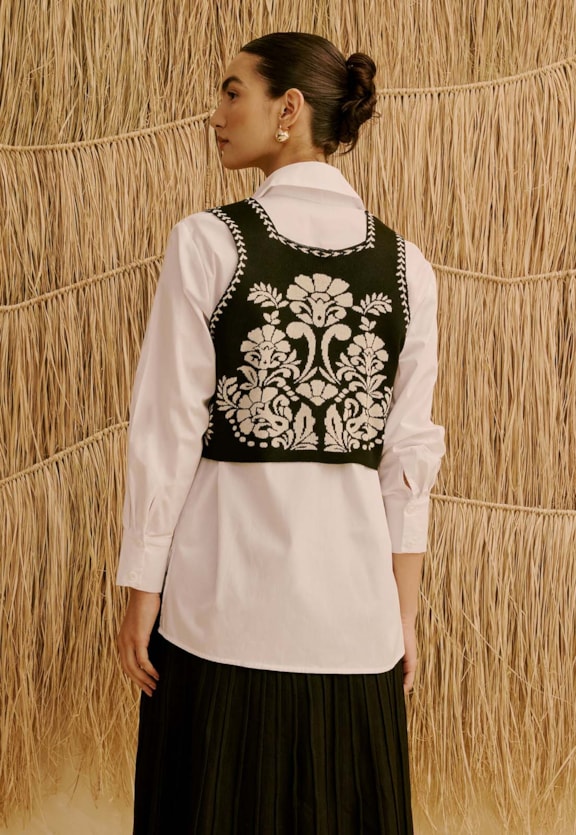 Camisa Lisa Oversized  Vista Traseira