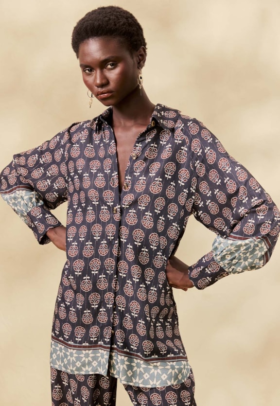 Camisa Manga Longa Estampada Cielo Inca Vista Frontal