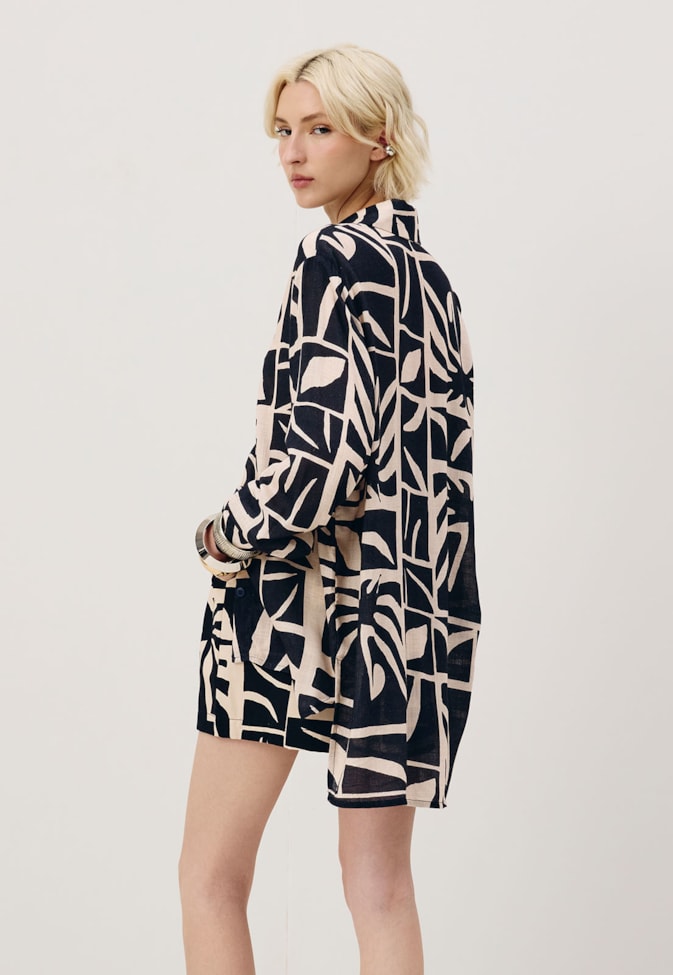 Camisa Oversized Estampada Reflexo