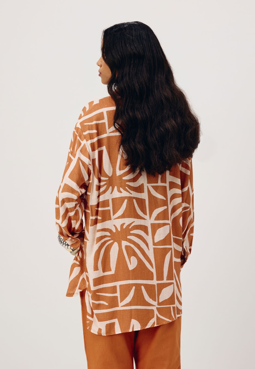 Camisa Oversized Estampada Reflexo