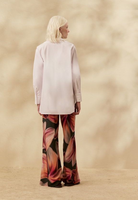 Camisa Oversized Floral Vista Traseira