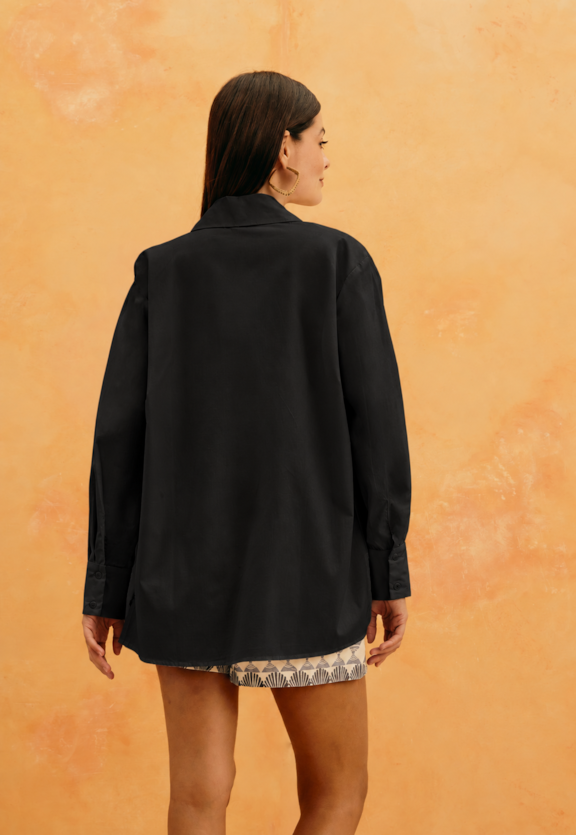 Camisa Oversized Lisa Vista Traseira