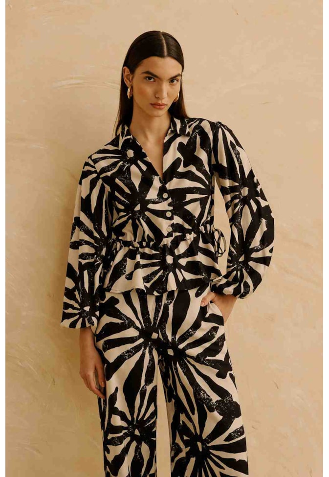 Camisa Peplum com Manga Bufante Estampada Perka