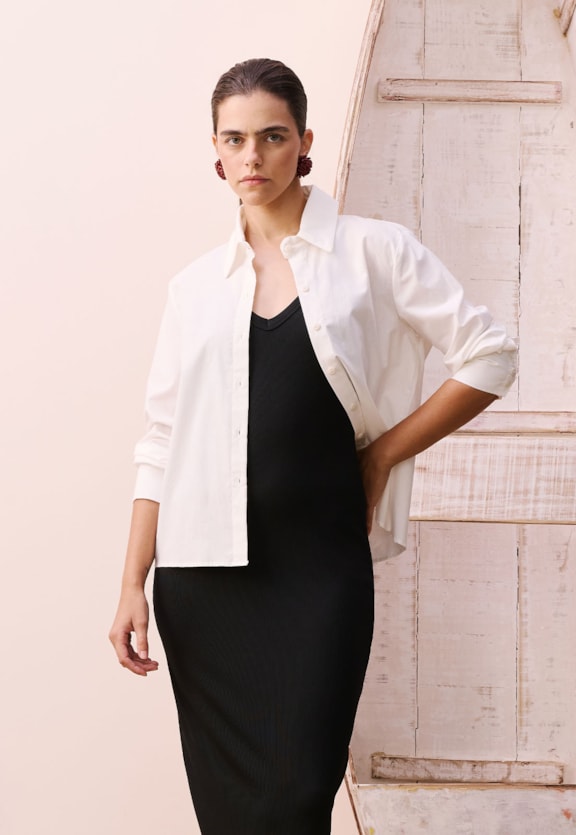 Camisa Prega Costas Vista Frontal