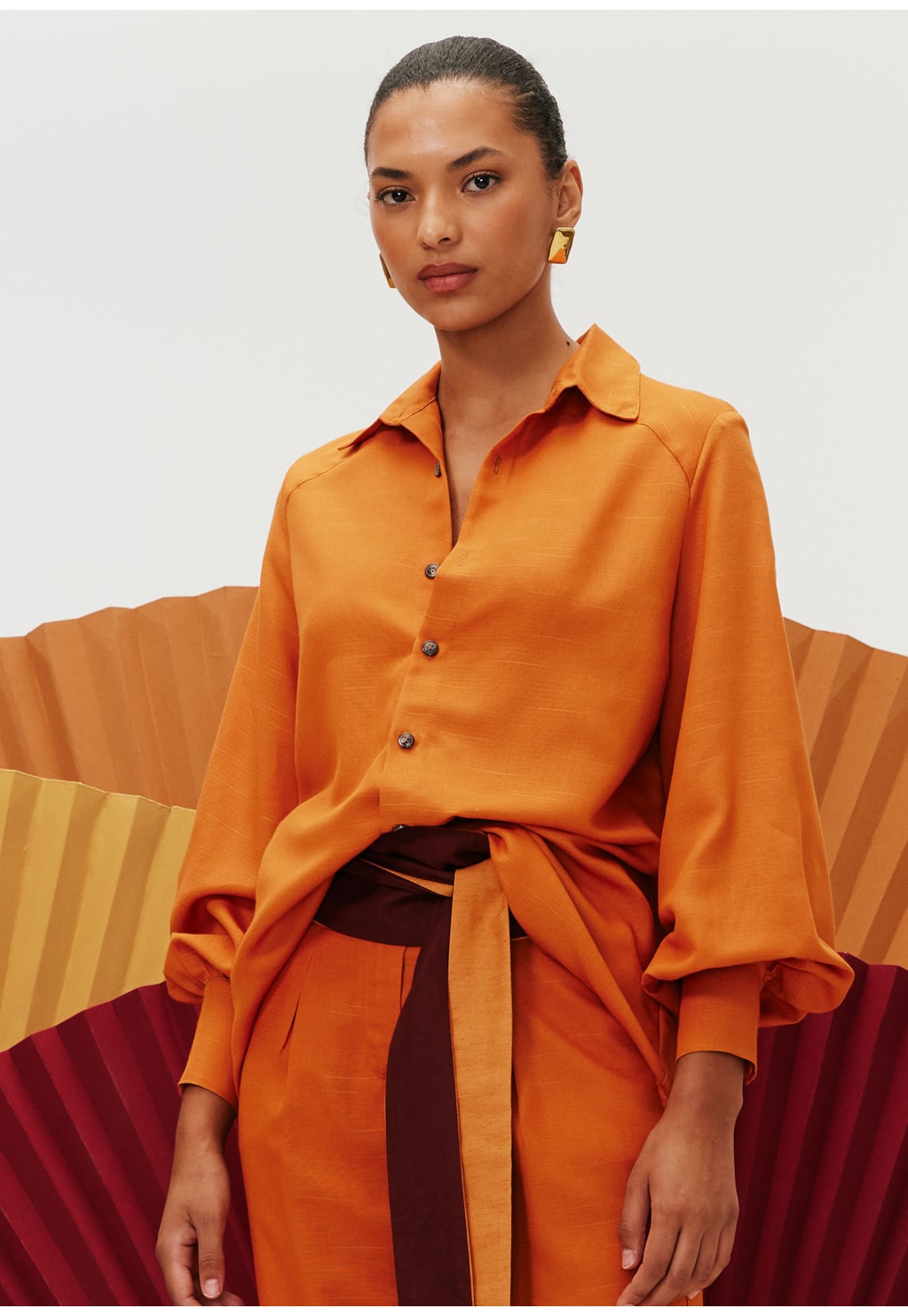 Camisa Recortes Manga Longa