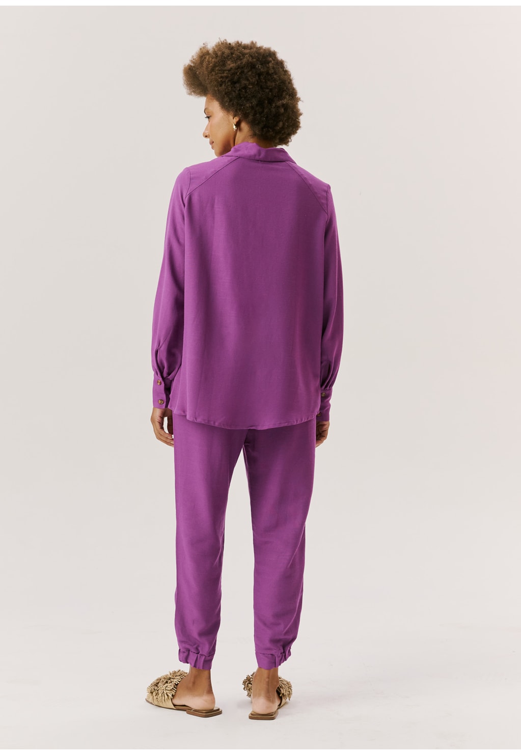 Camisa Recortes Manga Longa