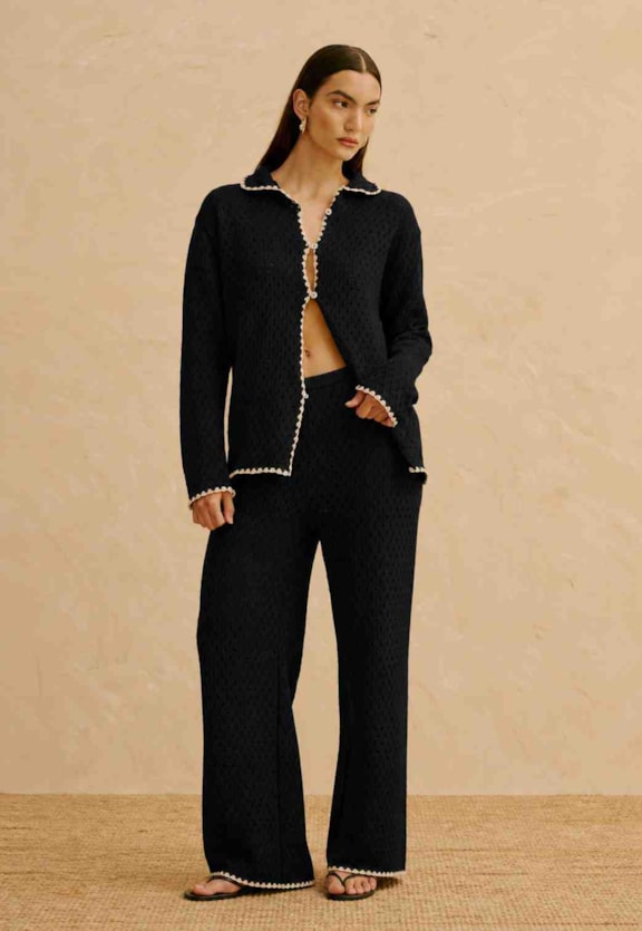 Camisa Tricot Barra Crochê Vista Frontal