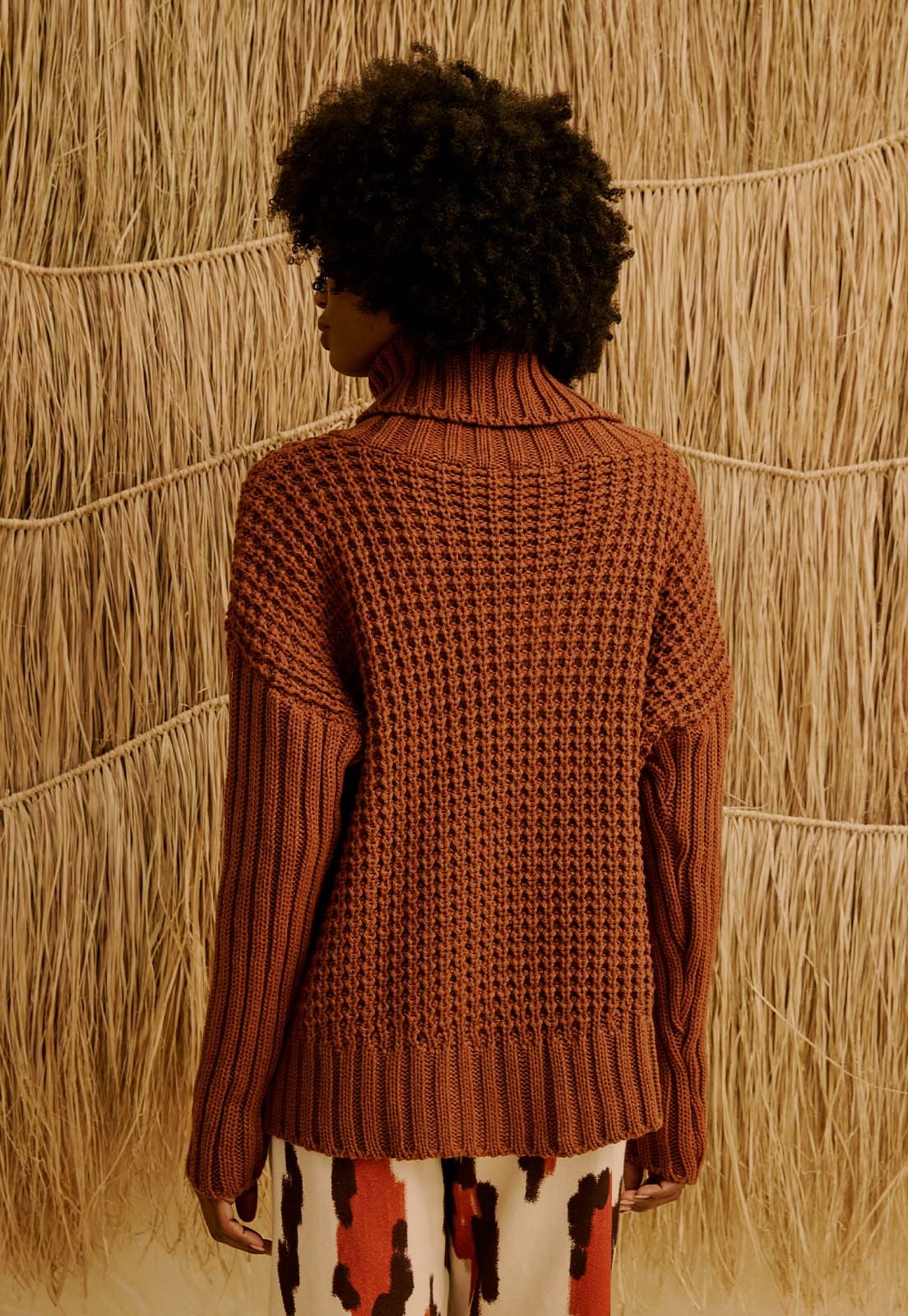 Casaco em Tricot Oversized Vista Traseira