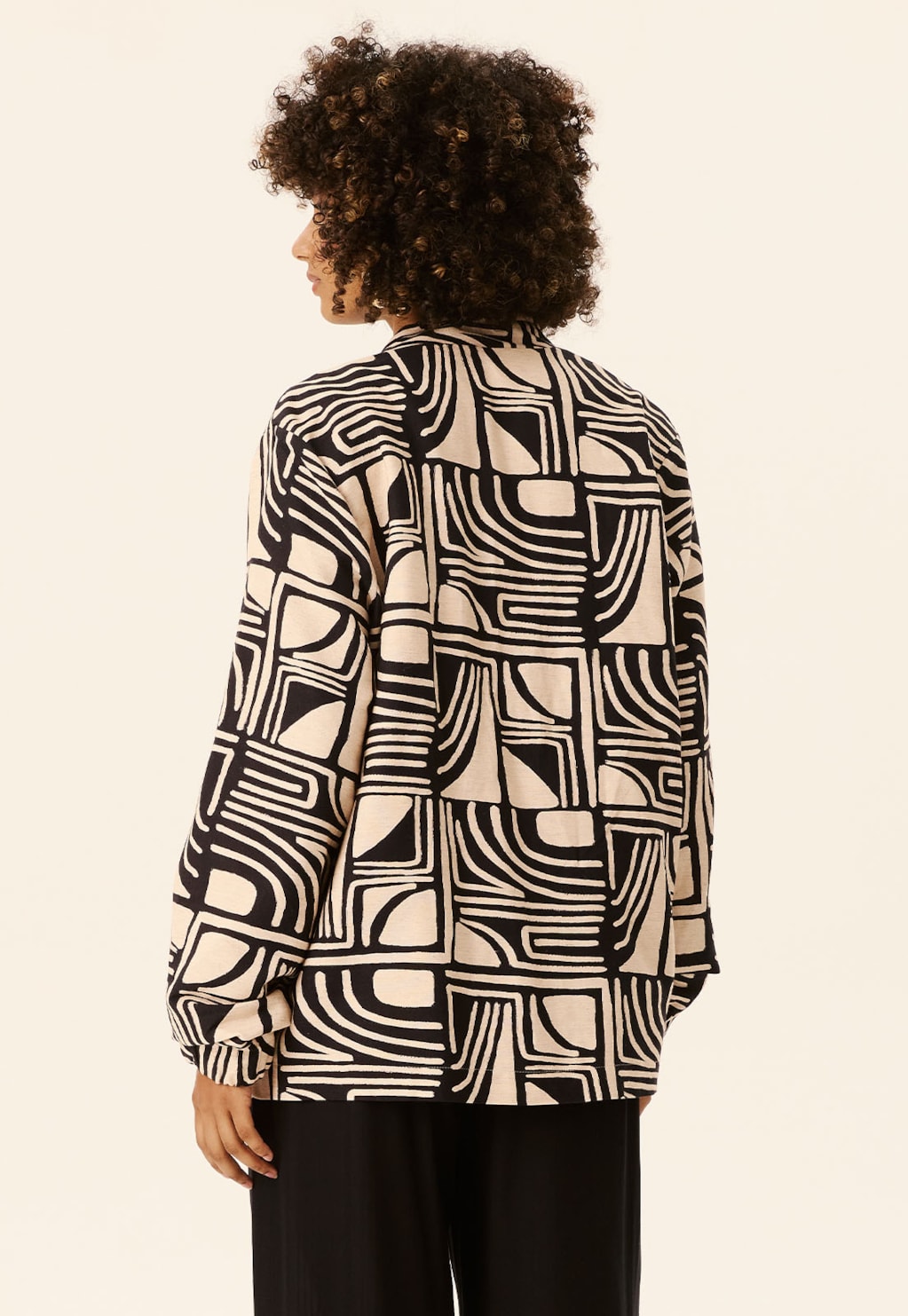 Casaco Gola Alta Com Bolsos Estampado Tierras Altas