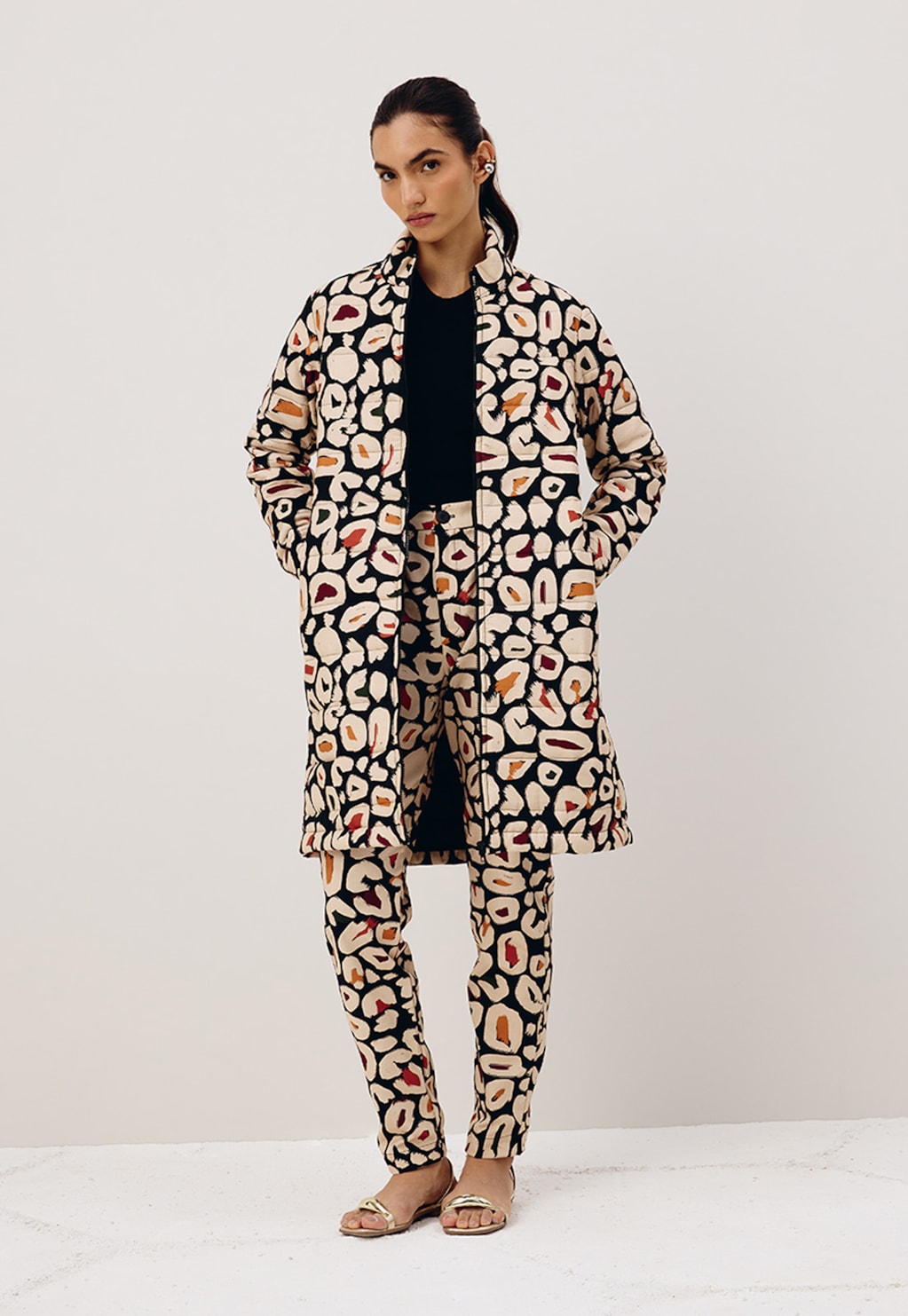 Casaco Puffer Matellassê Estampado Onza