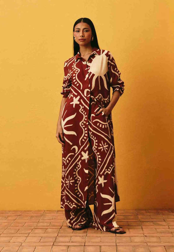 Chemise Alongada Estampada Solar