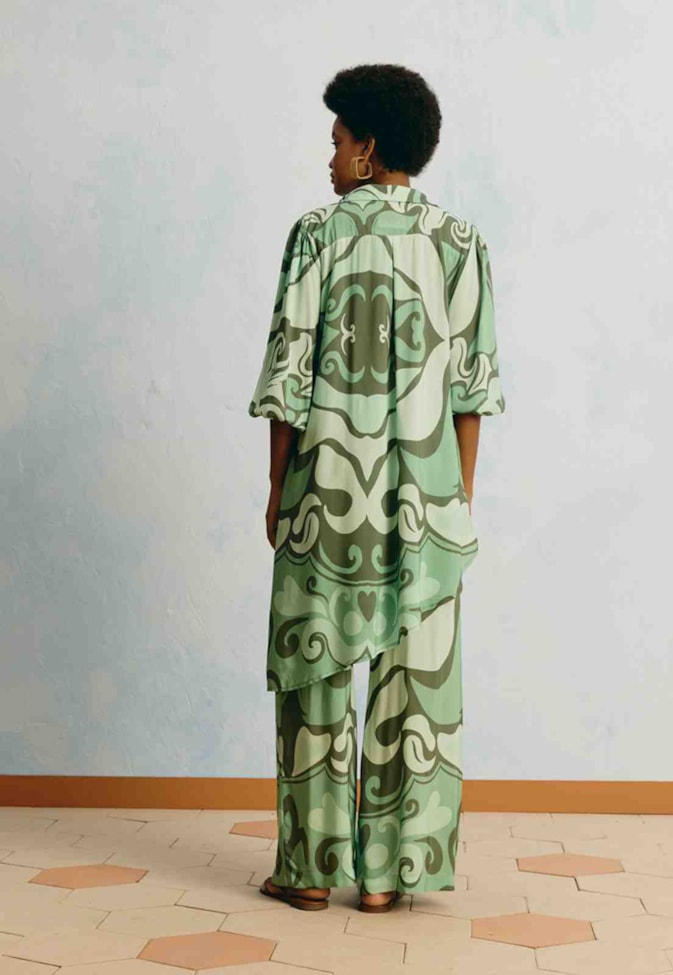 Chemise Assimétrica Estampada Nativa
